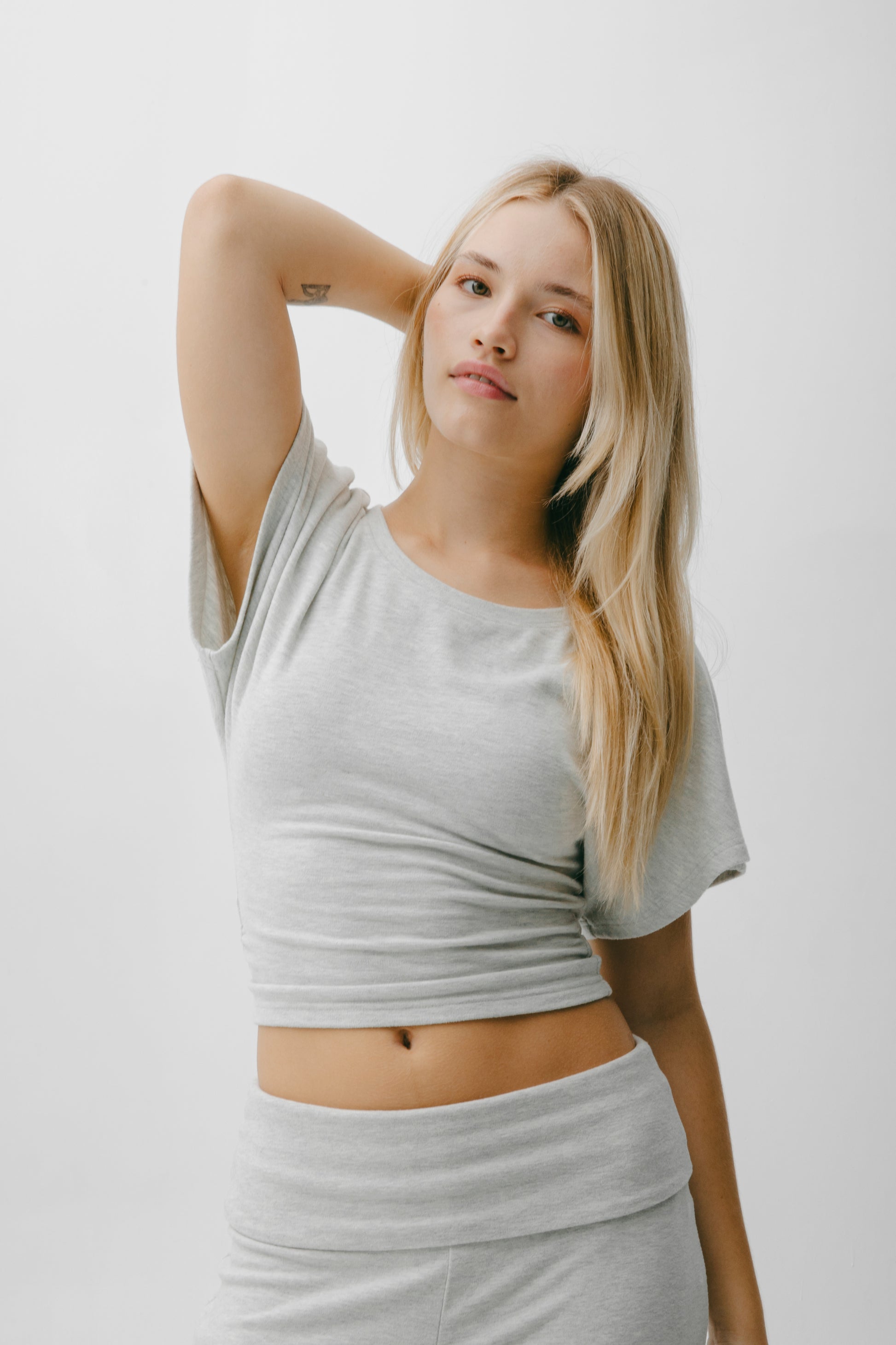(Light Grey)