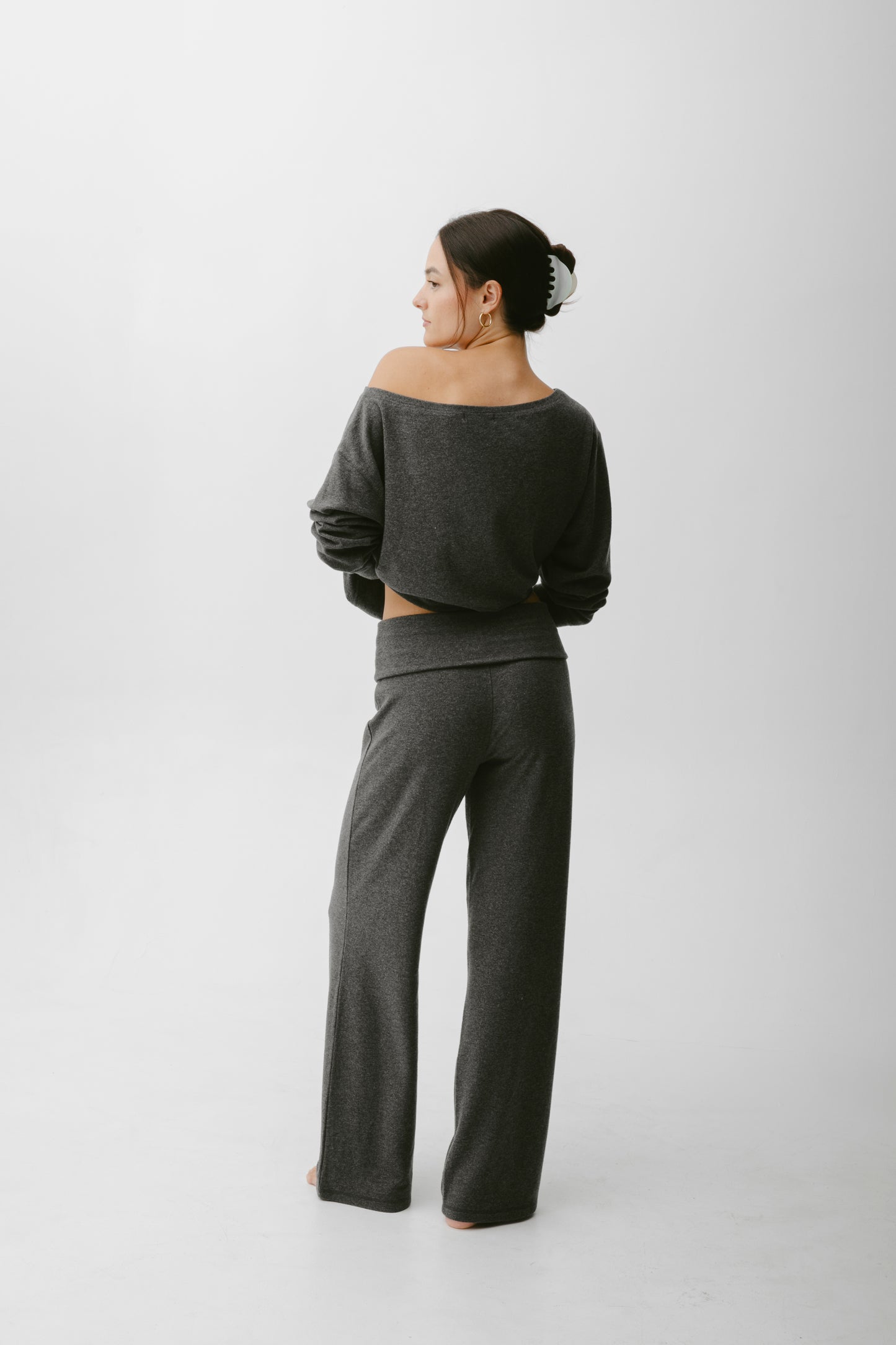 (Charcoal)