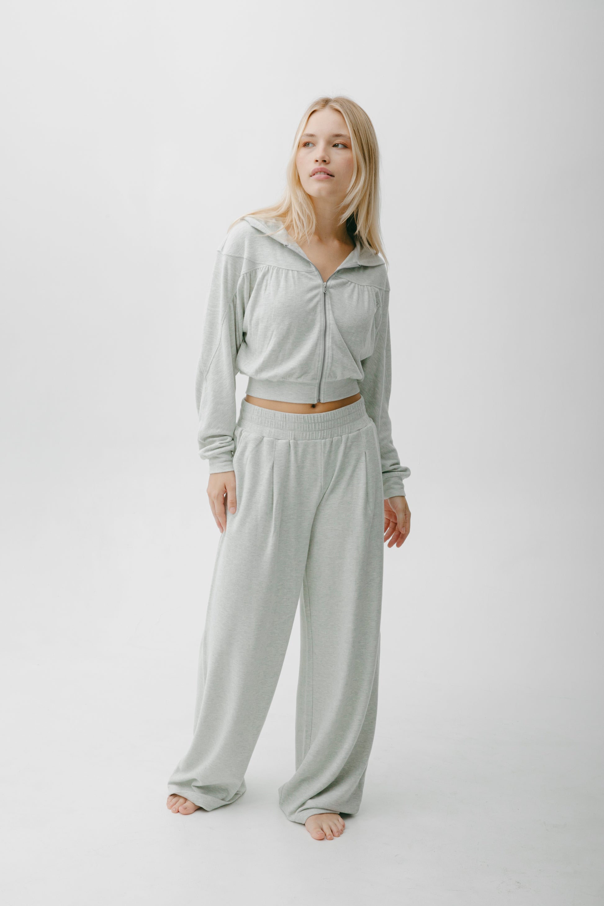 (Light Grey)