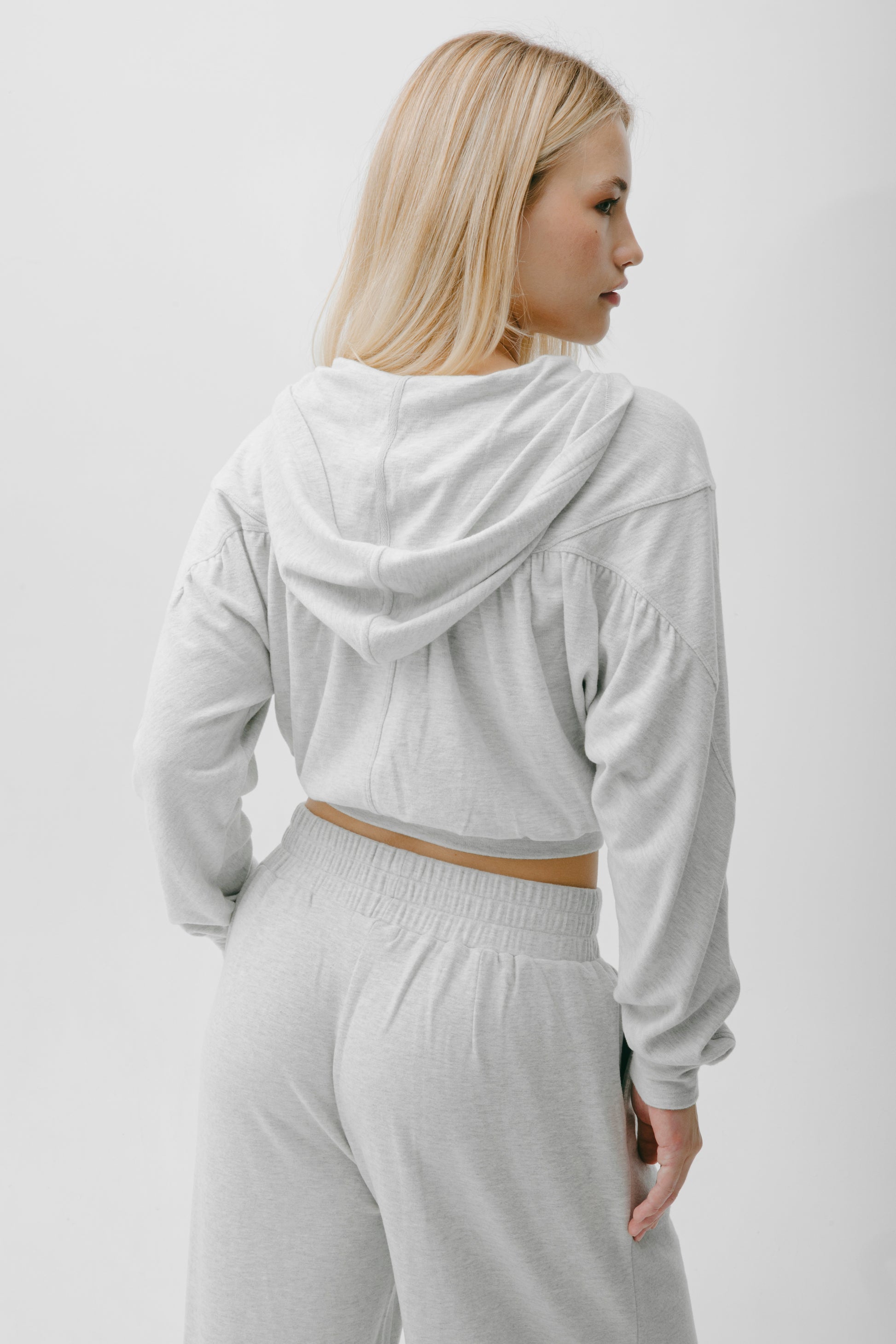 (Light Grey)